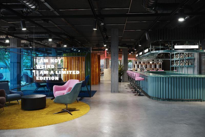 The Social Hub Alexanderplatz 4*